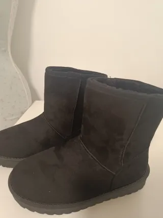 Botas negras de invierno