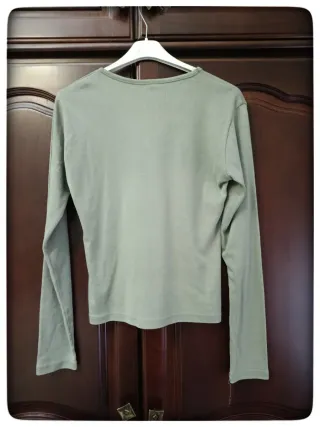 Camiseta verde con estampado de dragón