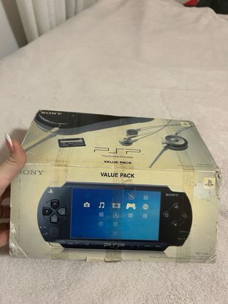 Sony PSP-1004 Value Pack Negra