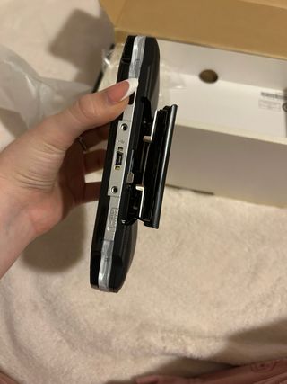 Sony PSP-1004 Value Pack Negra