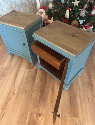 Mesitas de noche antiguas restauradas a tu gusto