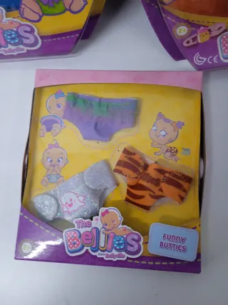 Lote de 3  vestidos muñecas Bellies con braguitas