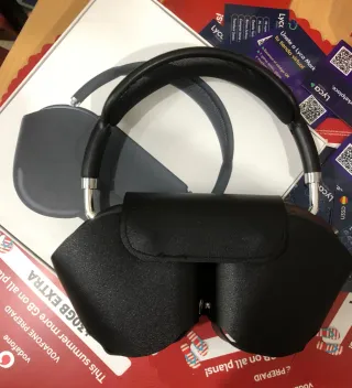 Cascos inalámbricos Apple negros