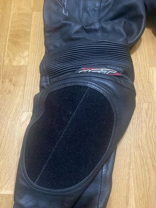 Pantalones de cuero RST para moto