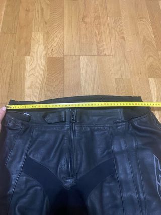 Pantalones de cuero RST para moto