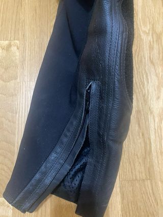 Pantalones de cuero RST para moto
