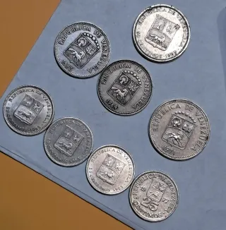 Monedas Venezuela 10 y 5 Centimos