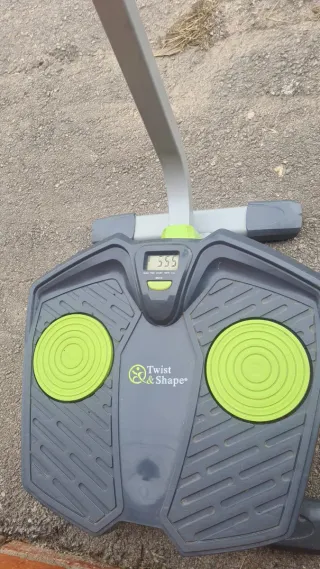 Máquina Twist & Shape Gimnasio