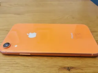 iPhone XR 128GB Coral