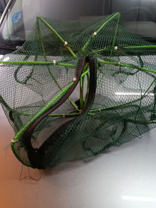 Red de pesca plegable varios orificios