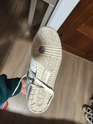 Zapatillas Adidas Real Madrid Baloncesto talla 42