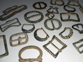 Lote de hebillas antiguas