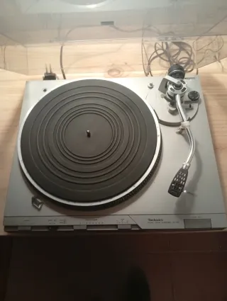Tocadiscos Technics SL-D3 Plata