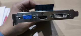 Tarjeta Gráfica ASUS GeForce 210