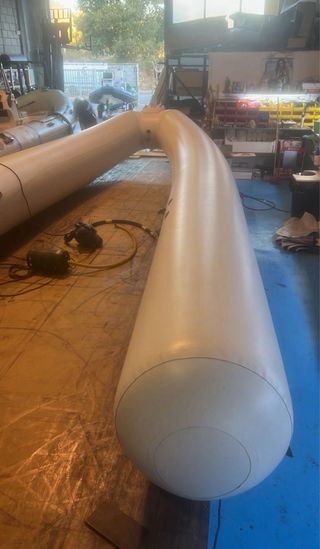 Semirrígida Predator 590