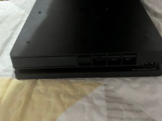 Consola Playstation 4 Negra