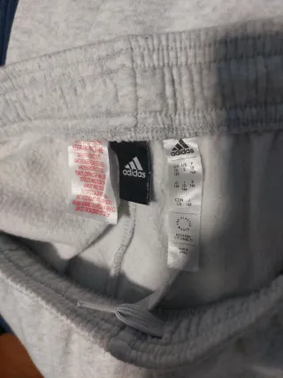 Pantalón chándal Adidas chico gris