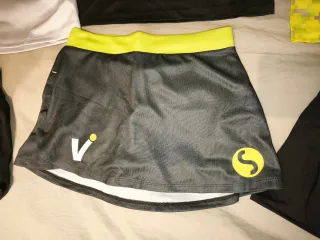 Pack Ropa Pádel: 3 Faldas y Camisetas