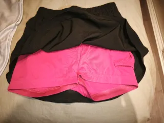 Pack Ropa Pádel: 3 Faldas y Camisetas