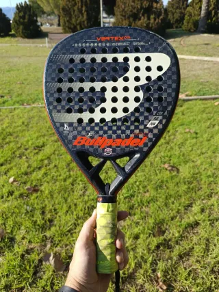 Pala de pádel Bullpadel Vertex 03
