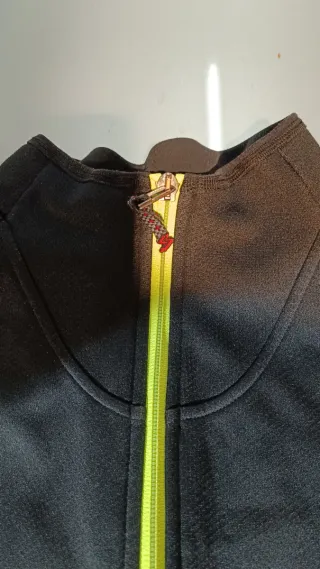 Chaqueta ciclismo Spiuk negra