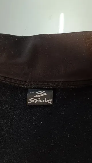 Chaqueta ciclismo Spiuk negra