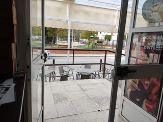 Traspaso Bar abacería. Castilleja de la Cuesta