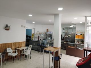 Traspaso Bar abacería. Castilleja de la Cuesta