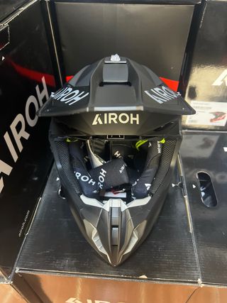 Casco Moto M Airoh Twist 3