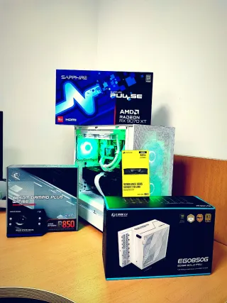 PC Gaming RX 9070 XT Ryzen 7 7800X3D 32GB DDR5