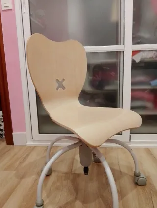 Silla de escritorio madera y metal