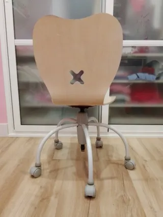 Silla de escritorio madera y metal