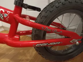 Bicicleta sin pedales Conor Roja