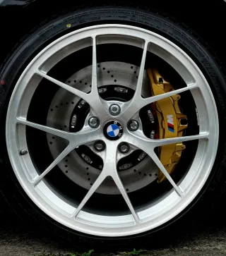 Kit Brembo 6 pistones ZL1 para BMW