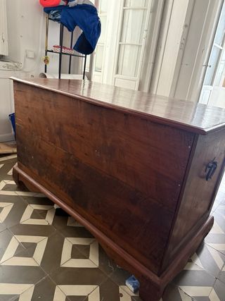 Cómoda de madera de Bali con 6 cajones