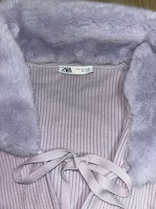 Rebeca canalé morada Zara cuello pelito