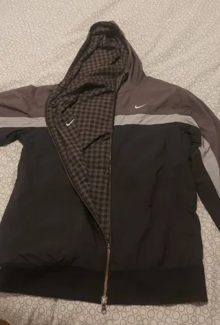 Sudadera Nike reversible