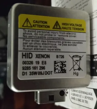 1 Lâmpada Xenon D1 cor branca