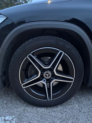 Mercedes-Benz GLA 2023