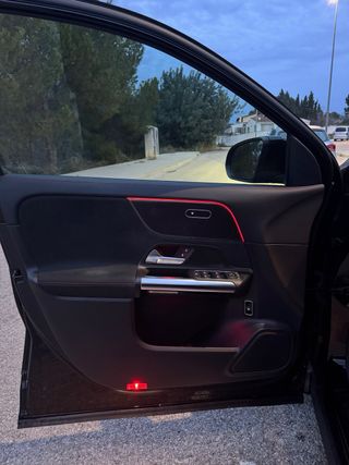 Mercedes-Benz GLA 2023