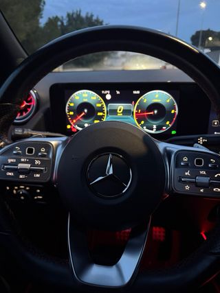 Mercedes-Benz GLA 2023