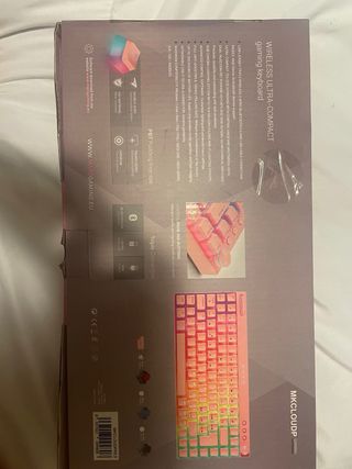 Teclado Mecánico Mars Gaming Rosa