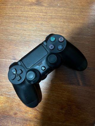 Playstation 4 Slim Negra