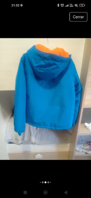 Chaqueta de esquí infantil azul y naranja