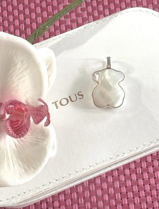 COLGANTE PLATA Y NACAR TOUS