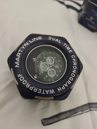 Reloj Deportivo Verde y Plateado