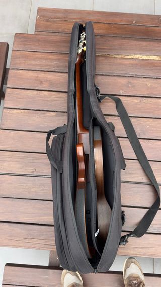 Yamaha SLG200N Guitarra Silenciosa