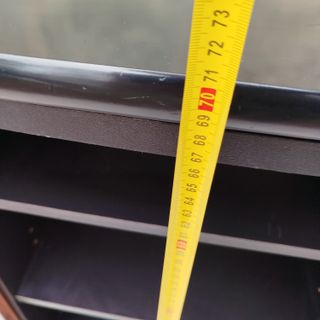 Mueble TV color madera y negro