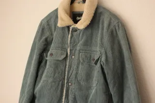 Chaqueta Pull&Bear azulada forrada Talla M