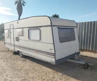 Caravana menos de 750kg con documentación2500€